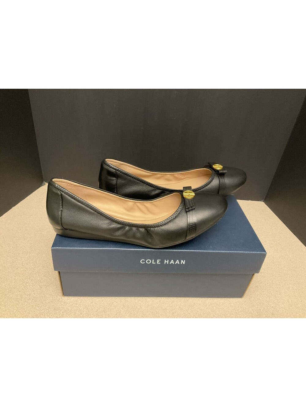 New! Womens Cole Haan Tova Bow Leather Ballet Flats. Size 9.5B. Nice Shoes!